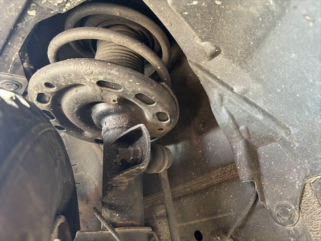 ティアナ ＸＬ　ＳＤナビ　フルセグＴＶ　Ｂｌｕｅｔｏｏｔｈ　バックカメラ　パワーシート　禁煙車　ＨＩＤヘッドライト　ＥＴＣ　スマートキー　オートエアコン　パワーウィンドウ　パワーステアリング（57枚目）