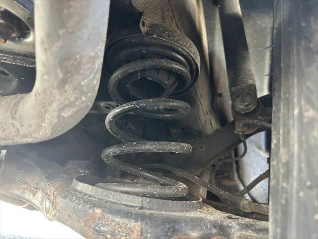 ティアナ ＸＬ　ＳＤナビ　フルセグＴＶ　Ｂｌｕｅｔｏｏｔｈ　バックカメラ　パワーシート　禁煙車　ＨＩＤヘッドライト　ＥＴＣ　スマートキー　オートエアコン　パワーウィンドウ　パワーステアリング（58枚目）