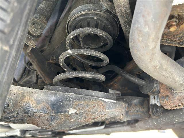 ティアナ ＸＬ　ＳＤナビ　フルセグＴＶ　Ｂｌｕｅｔｏｏｔｈ　バックカメラ　パワーシート　禁煙車　ＨＩＤヘッドライト　ＥＴＣ　スマートキー　オートエアコン　パワーウィンドウ　パワーステアリング（59枚目）