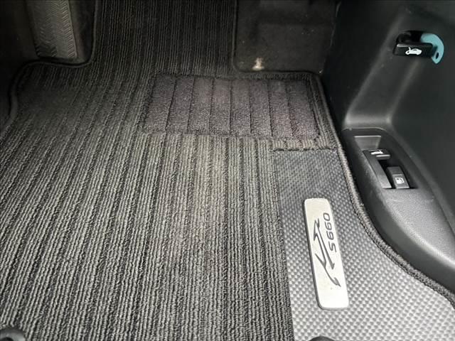 Ｓ６６０ α　ディスプレイオーディオ　バックカメラ　ＥＴＣ　柿本マフラー　ＭＴモード付シフト　禁煙車　ハーフレザーシート　ＬＥＤヘッドライト　Ｂｌｕｅｔｏｏｔｈ　純正１５インチアルミホイール　クルーズコントロール（48枚目）