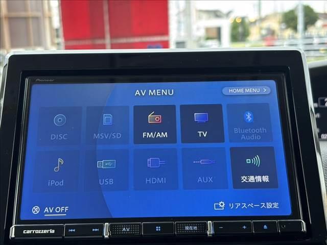 Ｎ－ＢＯＸ Ｌ　ユーザー買取車　メモリーナビ　フルセグＴＶ　バックカメラ　ＥＴＣ　パワースライドドア　レーダークルーズコントロール　衝突軽減ブレーキ　Ｂｌｕｅｔｏｏｔｈ　シートヒーター　ＬＥＤヘッドライト（6枚目）
