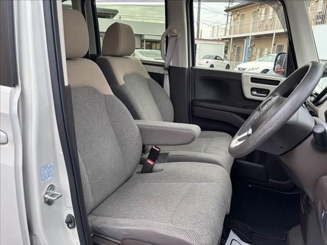 Ｎ－ＢＯＸ Ｌ　ユーザー買取車　メモリーナビ　フルセグＴＶ　バックカメラ　ＥＴＣ　パワースライドドア　レーダークルーズコントロール　衝突軽減ブレーキ　Ｂｌｕｅｔｏｏｔｈ　シートヒーター　ＬＥＤヘッドライト（9枚目）