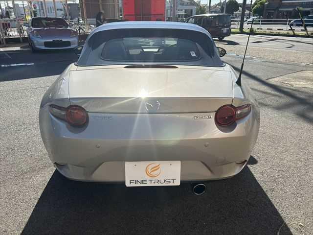 擦り傷から事故まで、自費・保検修理を自社鈑金塗装工場（イオンブース完備）にて綺麗に鈑金塗装致します♪