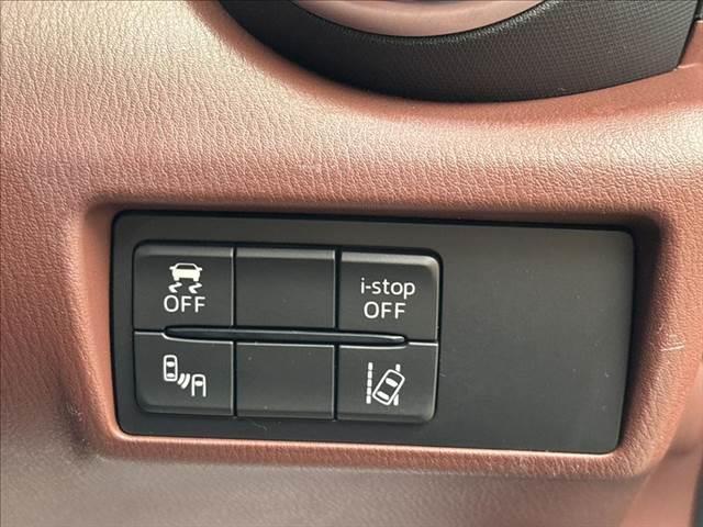 ロードスターＲＦ ＶＳ　禁煙車　６速ＭＴ　純正ナビ　本革シート　バックカメラ　フルセグＴＶ　Ｂｌｕｅｔｏｏｔｈ　ＬＥＤヘッドライト　ブラインドスポットモニター　シートヒーター　ＥＴＣ　フロントリップ　リアディフューザー（8枚目）