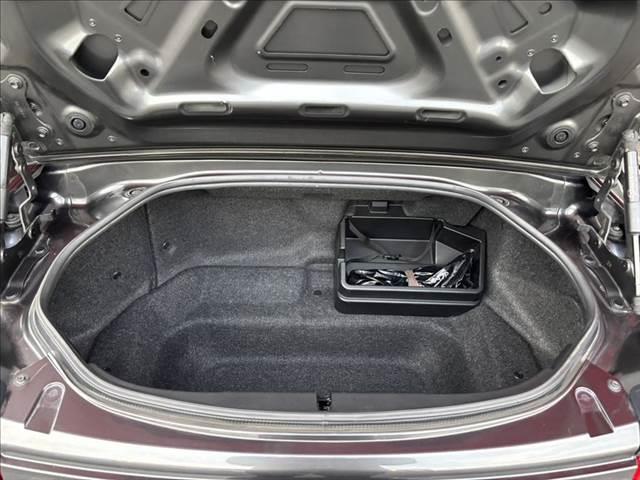 ロードスターＲＦ ＶＳ　禁煙車　６速ＭＴ　純正ナビ　本革シート　バックカメラ　フルセグＴＶ　Ｂｌｕｅｔｏｏｔｈ　ＬＥＤヘッドライト　ブラインドスポットモニター　シートヒーター　ＥＴＣ　フロントリップ　リアディフューザー（31枚目）