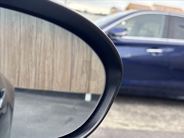 ロードスターＲＦ ＶＳ　禁煙車　６速ＭＴ　純正ナビ　本革シート　バックカメラ　フルセグＴＶ　Ｂｌｕｅｔｏｏｔｈ　ＬＥＤヘッドライト　ブラインドスポットモニター　シートヒーター　ＥＴＣ　フロントリップ　リアディフューザー（44枚目）