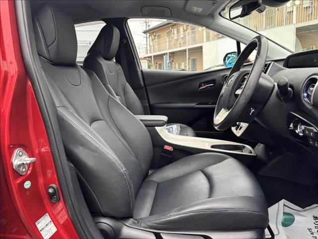 TOYOTA PRIUS A TOURING SELECTION