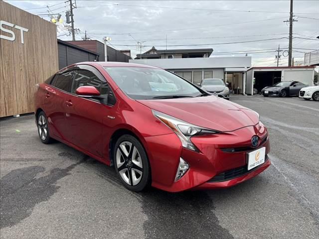TOYOTA PRIUS A TOURING SELECTION