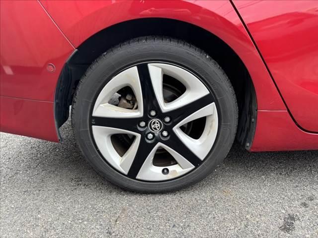 TOYOTA PRIUS A TOURING SELECTION