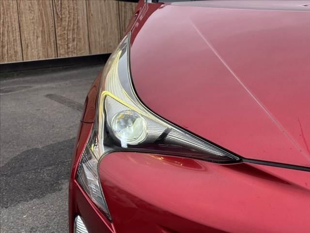 TOYOTA PRIUS A TOURING SELECTION