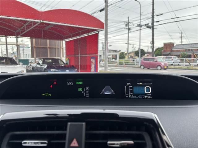 TOYOTA PRIUS A TOURING SELECTION