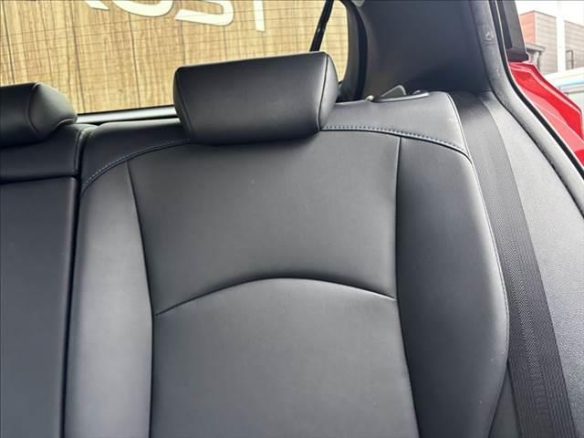 TOYOTA PRIUS A TOURING SELECTION