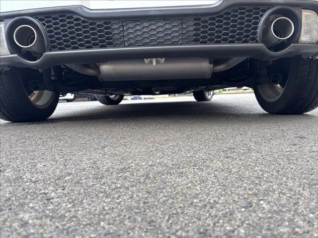 スイフト スポーツリミテッド 禁煙車 HDDナビ HIDヘッドライト スマートキー 純正16インチAW ETC パワーウィンドウ オートエアコン パワーステアリング 運転席エアバッグ 助手席エアバッグ 電動格納ミラー(33枚目)