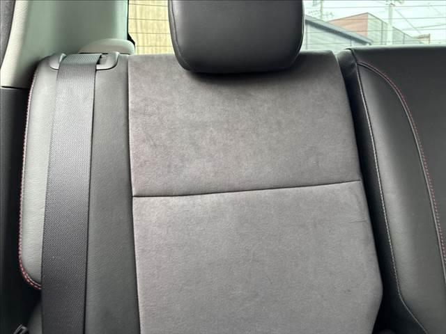 スイフト スポーツリミテッド 禁煙車 HDDナビ HIDヘッドライト スマートキー 純正16インチAW ETC パワーウィンドウ オートエアコン パワーステアリング 運転席エアバッグ 助手席エアバッグ 電動格納ミラー(60枚目)