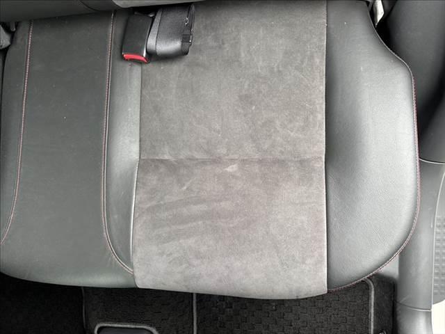 スイフト スポーツリミテッド 禁煙車 HDDナビ HIDヘッドライト スマートキー 純正16インチAW ETC パワーウィンドウ オートエアコン パワーステアリング 運転席エアバッグ 助手席エアバッグ 電動格納ミラー(67枚目)