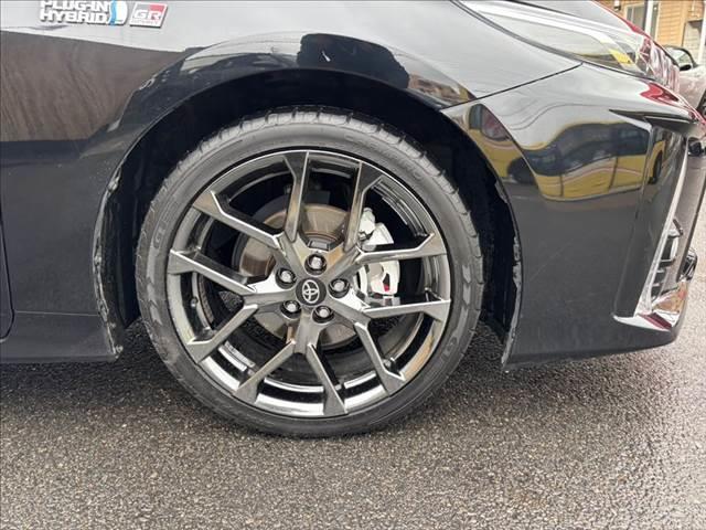 プリウスPHV Sナビパッケージ・GRスポーツ 純正11.6型SDナビ 5人乗り (後期型) フルセグTV バックカメラ ETC2.0 Bluetooth LEDヘッドライト 禁煙車 衝突軽減ブレーキ レーダークルーズコントロール シートヒーター(14枚目)