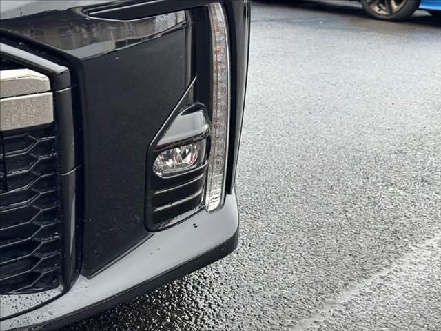 プリウスPHV Sナビパッケージ・GRスポーツ 純正11.6型SDナビ 5人乗り (後期型) フルセグTV バックカメラ ETC2.0 Bluetooth LEDヘッドライト 禁煙車 衝突軽減ブレーキ レーダークルーズコントロール シートヒーター(25枚目)