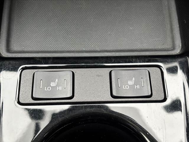 プリウスPHV Sナビパッケージ・GRスポーツ 純正11.6型SDナビ 5人乗り (後期型) フルセグTV バックカメラ ETC2.0 Bluetooth LEDヘッドライト 禁煙車 衝突軽減ブレーキ レーダークルーズコントロール シートヒーター(45枚目)