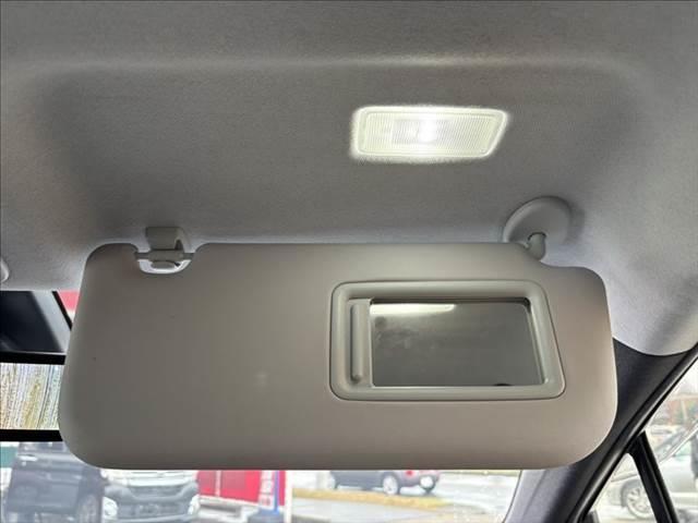 プリウスPHV Sナビパッケージ・GRスポーツ 純正11.6型SDナビ 5人乗り (後期型) フルセグTV バックカメラ ETC2.0 Bluetooth LEDヘッドライト 禁煙車 衝突軽減ブレーキ レーダークルーズコントロール シートヒーター(57枚目)