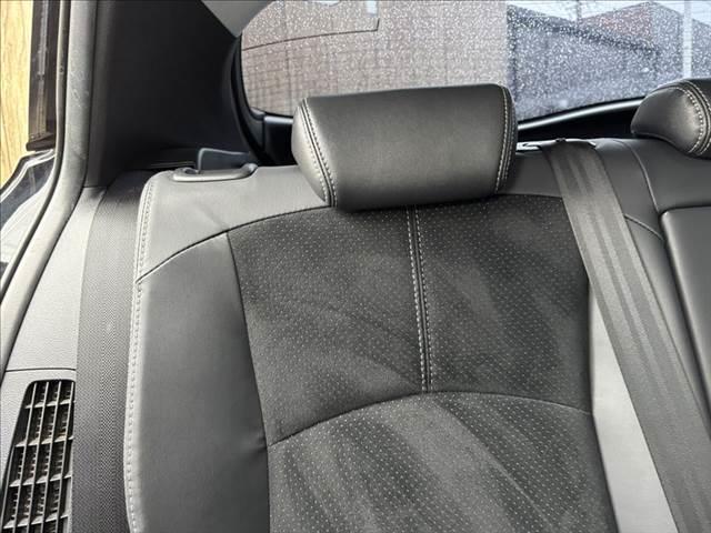 プリウスPHV Sナビパッケージ・GRスポーツ 純正11.6型SDナビ 5人乗り (後期型) フルセグTV バックカメラ ETC2.0 Bluetooth LEDヘッドライト 禁煙車 衝突軽減ブレーキ レーダークルーズコントロール シートヒーター(64枚目)