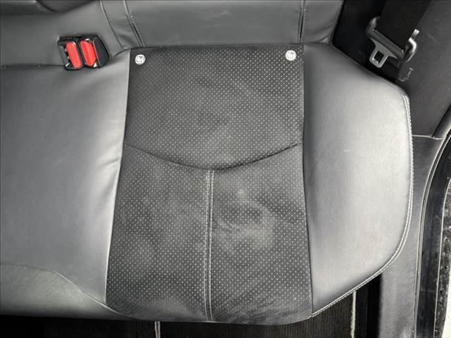 プリウスPHV Sナビパッケージ・GRスポーツ 純正11.6型SDナビ 5人乗り (後期型) フルセグTV バックカメラ ETC2.0 Bluetooth LEDヘッドライト 禁煙車 衝突軽減ブレーキ レーダークルーズコントロール シートヒーター(71枚目)