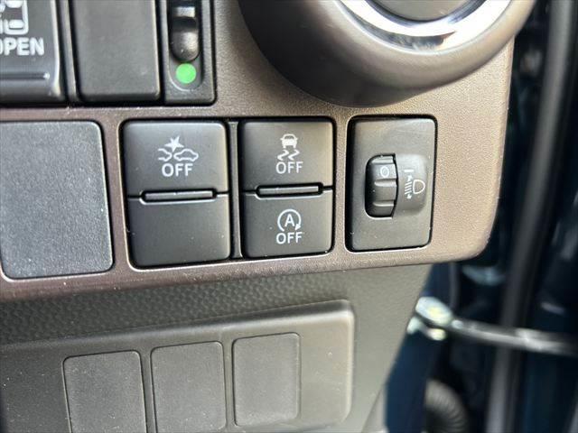 タンク X S 純正SDナビ Bluetooth 地デジTV パワースライドドア 衝突軽減ブレーキ 禁煙車 バックカメラ スマートキー シートヒーター アイドリングストップ 電動格納ミラー(7枚目)