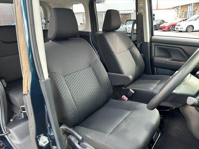タンク X S 純正SDナビ Bluetooth 地デジTV パワースライドドア 衝突軽減ブレーキ 禁煙車 バックカメラ スマートキー シートヒーター アイドリングストップ 電動格納ミラー(8枚目)