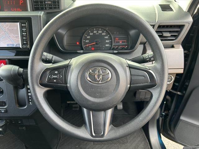 タンク X S 純正SDナビ Bluetooth 地デジTV パワースライドドア 衝突軽減ブレーキ 禁煙車 バックカメラ スマートキー シートヒーター アイドリングストップ 電動格納ミラー(11枚目)