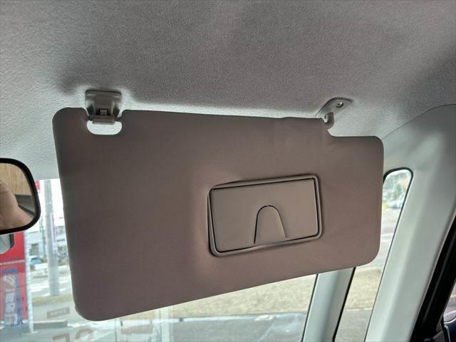 タンク X S 純正SDナビ Bluetooth 地デジTV パワースライドドア 衝突軽減ブレーキ 禁煙車 バックカメラ スマートキー シートヒーター アイドリングストップ 電動格納ミラー(41枚目)