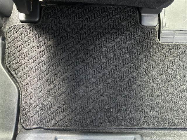 タンク X S 純正SDナビ Bluetooth 地デジTV パワースライドドア 衝突軽減ブレーキ 禁煙車 バックカメラ スマートキー シートヒーター アイドリングストップ 電動格納ミラー(61枚目)