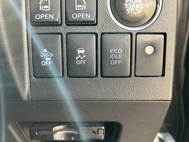 タント カスタムＲＳ　ＳＡ　純正ＳＤナビ　衝突軽減ブレーキ　バックカメラ　フルセグＴＶ　Ｂｌｕｅｔｏｏｔｈ　両側パワースライドドア　禁煙車　ＬＥＤヘッドライト　スマートキー　電動格納ミラー　横滑り防止装置（7枚目）