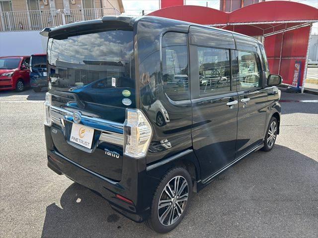 タント カスタムＲＳ　ＳＡ　純正ＳＤナビ　衝突軽減ブレーキ　バックカメラ　フルセグＴＶ　Ｂｌｕｅｔｏｏｔｈ　両側パワースライドドア　禁煙車　ＬＥＤヘッドライト　スマートキー　電動格納ミラー　横滑り防止装置（17枚目）