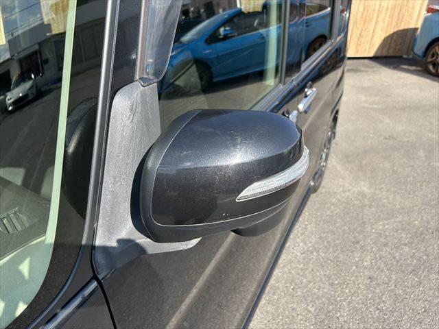 タント カスタムＲＳ　ＳＡ　純正ＳＤナビ　衝突軽減ブレーキ　バックカメラ　フルセグＴＶ　Ｂｌｕｅｔｏｏｔｈ　両側パワースライドドア　禁煙車　ＬＥＤヘッドライト　スマートキー　電動格納ミラー　横滑り防止装置（25枚目）