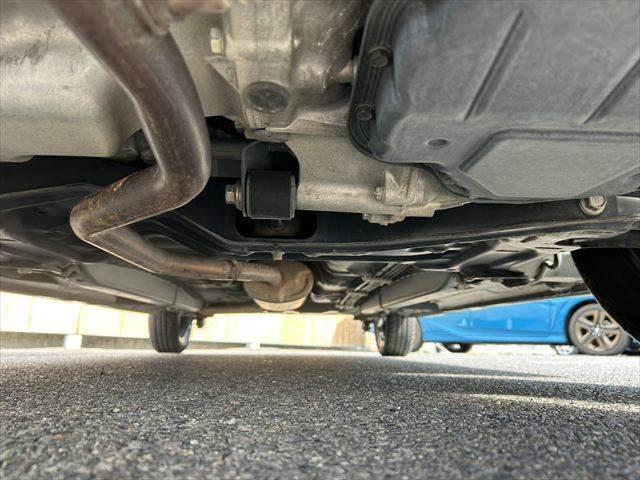 タント カスタムＲＳ　ＳＡ　純正ＳＤナビ　衝突軽減ブレーキ　バックカメラ　フルセグＴＶ　Ｂｌｕｅｔｏｏｔｈ　両側パワースライドドア　禁煙車　ＬＥＤヘッドライト　スマートキー　電動格納ミラー　横滑り防止装置（30枚目）