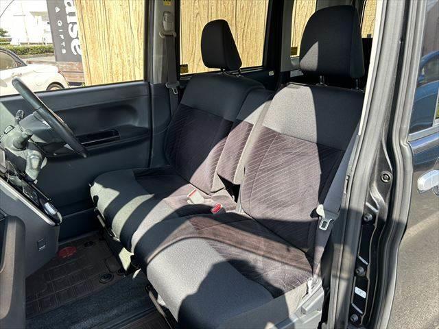 タント カスタムＲＳ　ＳＡ　純正ＳＤナビ　衝突軽減ブレーキ　バックカメラ　フルセグＴＶ　Ｂｌｕｅｔｏｏｔｈ　両側パワースライドドア　禁煙車　ＬＥＤヘッドライト　スマートキー　電動格納ミラー　横滑り防止装置（31枚目）