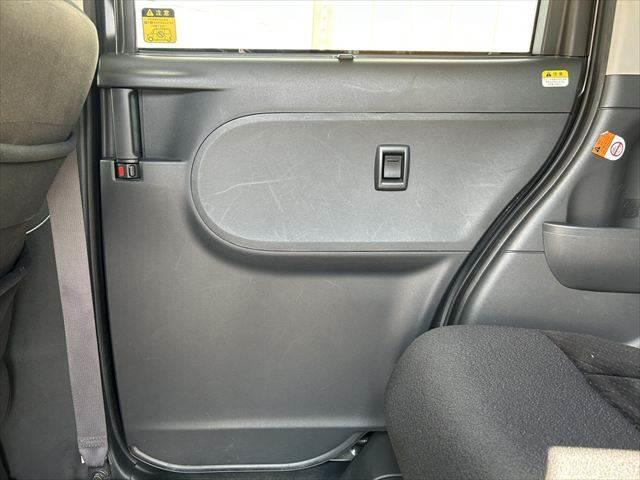 タント カスタムＲＳ　ＳＡ　純正ＳＤナビ　衝突軽減ブレーキ　バックカメラ　フルセグＴＶ　Ｂｌｕｅｔｏｏｔｈ　両側パワースライドドア　禁煙車　ＬＥＤヘッドライト　スマートキー　電動格納ミラー　横滑り防止装置（50枚目）