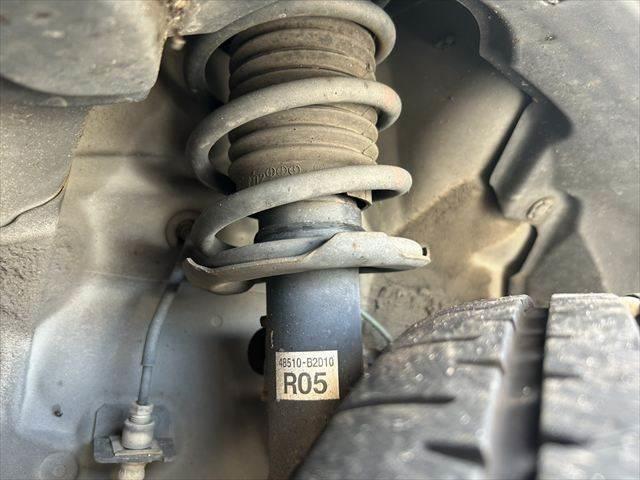 タント カスタムＲＳ　ＳＡ　純正ＳＤナビ　衝突軽減ブレーキ　バックカメラ　フルセグＴＶ　Ｂｌｕｅｔｏｏｔｈ　両側パワースライドドア　禁煙車　ＬＥＤヘッドライト　スマートキー　電動格納ミラー　横滑り防止装置（62枚目）