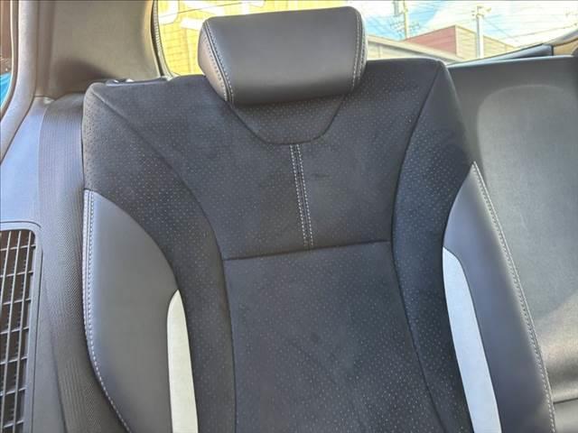 プリウスＰＨＶ Ｓナビパッケージ・ＧＲスポーツ　純正１１．６インチナビ　衝突軽減ブレーキ　バックカメラ　フルセグＴＶ　Ｂｌｕｅｔｏｏｔｈ　禁煙車　ＬＥＤヘッドライト　スマートキー　クルーズコントロール　シートヒーター　１５００Ｗ給電（64枚目）