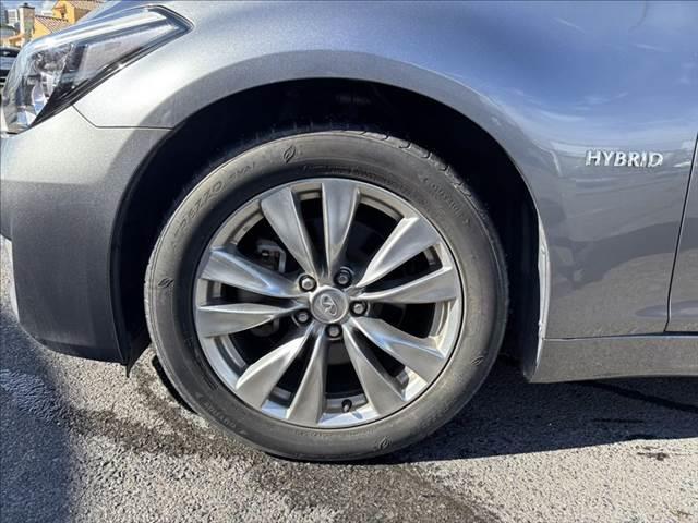 フーガハイブリッド ベースグレード　純正ＨＤＤナビ　フルセグＴＶ　アラウンドビューモニター　ハーフレザーシート　ＥＴＣ　ブラインドスポットモニター　衝突軽減ブレーキ　レーダークルーズコントロール　パワーシート　クリアランスソナー（30枚目）