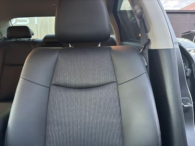 フーガハイブリッド ベースグレード　純正ＨＤＤナビ　フルセグＴＶ　アラウンドビューモニター　ハーフレザーシート　ＥＴＣ　ブラインドスポットモニター　衝突軽減ブレーキ　レーダークルーズコントロール　パワーシート　クリアランスソナー（67枚目）