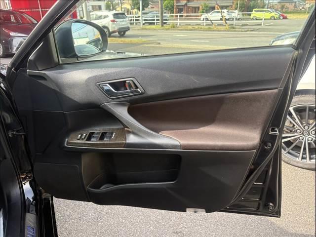 マークX 250G ビターブラック内装 純正SDナビ フルセグTV バックカメラ ETC パワーシート Bluetooth HIDヘッドライト 盗難防止装置 スマートキー 電動格納ミラー 純正16インチアルミホイール(52枚目)