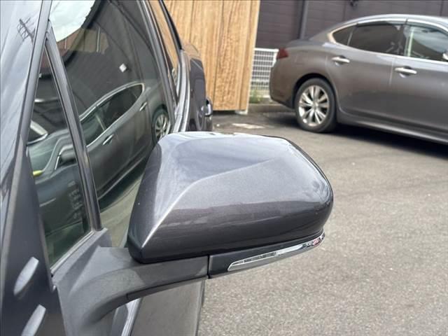 プリウス S モデリスタフルエアロ 純正9インチナビ バックカメラ フルセグTV ETC2.0 LEDヘッドライト 禁煙車 レーダークルーズコントロール 衝突軽減ブレーキ Bluetooth スマートキー(27枚目)