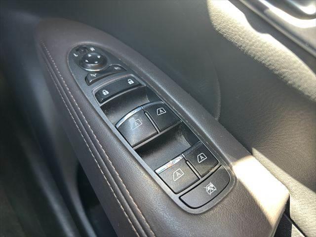 フーガハイブリッド VIP 純正HDDナビ フルセグTV 全周囲カメラ(47枚目)