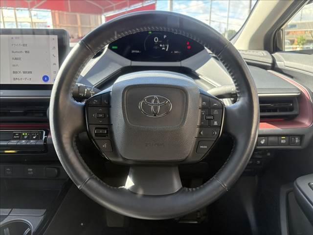 プリウス Z モデリスタフルエアロ 純正12.3インチナビ 全周囲カメラ レーダークルーズコントロール 電動リアゲート 本革シート パワーシート シートヒーター シートエアコン 衝突軽減ブレーキ 禁煙車(10枚目)