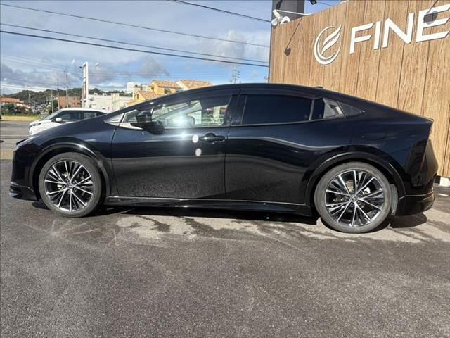 プリウス Z モデリスタフルエアロ 純正12.3インチナビ 全周囲カメラ レーダークルーズコントロール 電動リアゲート 本革シート パワーシート シートヒーター シートエアコン 衝突軽減ブレーキ 禁煙車(19枚目)