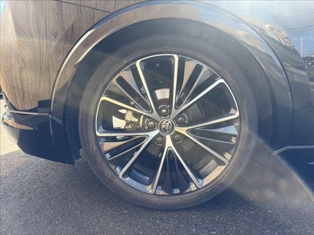 プリウス Z モデリスタフルエアロ 純正12.3インチナビ 全周囲カメラ レーダークルーズコントロール 電動リアゲート 本革シート パワーシート シートヒーター シートエアコン 衝突軽減ブレーキ 禁煙車(24枚目)