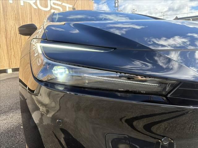 プリウス Z モデリスタフルエアロ 純正12.3インチナビ 全周囲カメラ レーダークルーズコントロール 電動リアゲート 本革シート パワーシート シートヒーター シートエアコン 衝突軽減ブレーキ 禁煙車(27枚目)