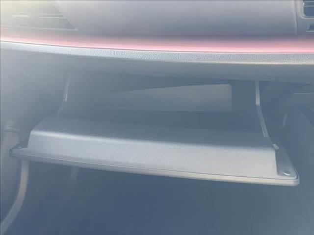 プリウス Z モデリスタフルエアロ 純正12.3インチナビ 全周囲カメラ レーダークルーズコントロール 電動リアゲート 本革シート パワーシート シートヒーター シートエアコン 衝突軽減ブレーキ 禁煙車(41枚目)