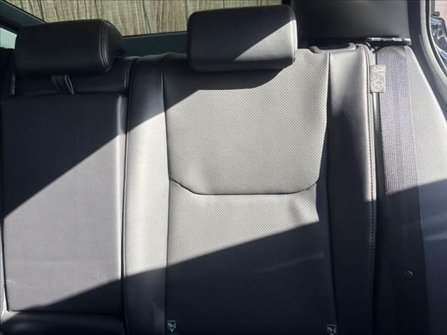 プリウス Z モデリスタフルエアロ 純正12.3インチナビ 全周囲カメラ レーダークルーズコントロール 電動リアゲート 本革シート パワーシート シートヒーター シートエアコン 衝突軽減ブレーキ 禁煙車(61枚目)