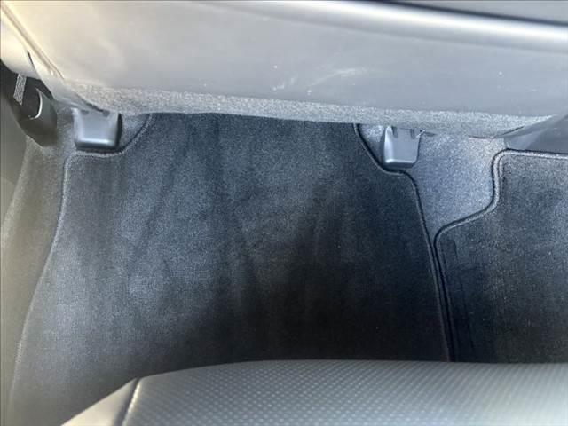 プリウス Z モデリスタフルエアロ 純正12.3インチナビ 全周囲カメラ レーダークルーズコントロール 電動リアゲート 本革シート パワーシート シートヒーター シートエアコン 衝突軽減ブレーキ 禁煙車(63枚目)